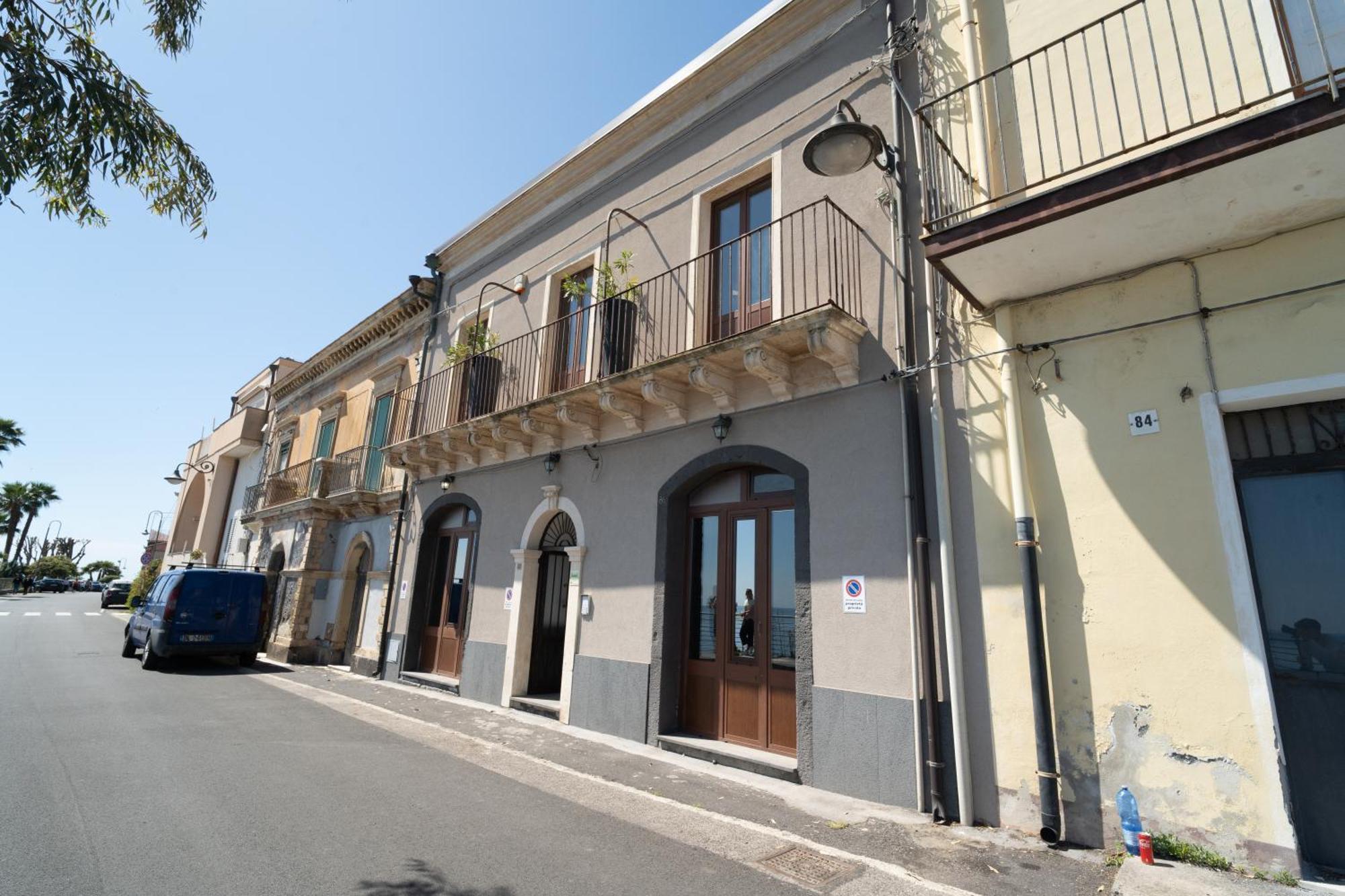Hotel Casa Scala à Acireale Extérieur photo